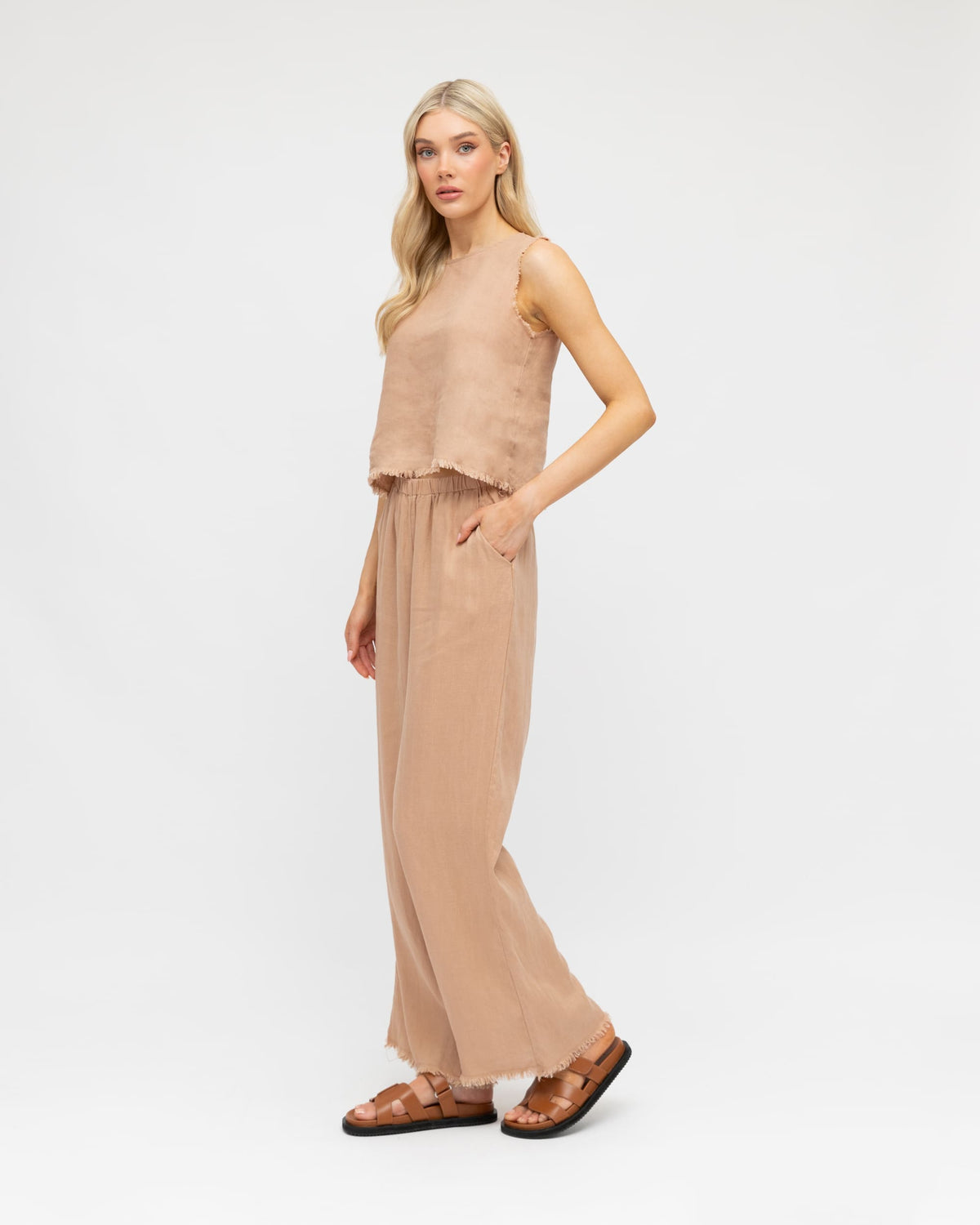 LINEN CO-ORD PANTS WITH FRAYED HEM