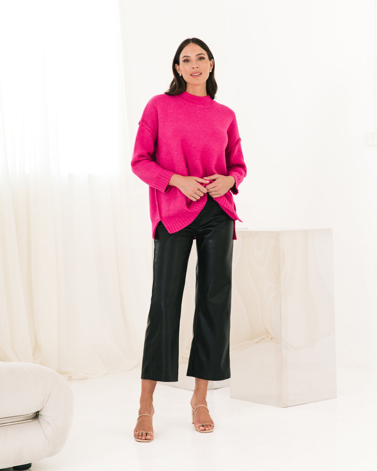 HOT PINK OVERSIZED FRONT SEAM KNIT JUMPER